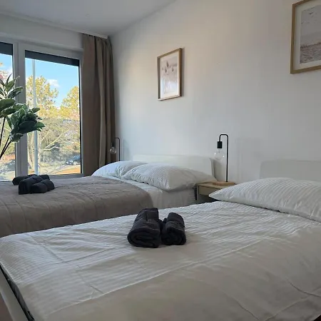 Διαμέρισμα 100 M2 Mit Balkon Und Parkplatz Gerasdorf bei Wien