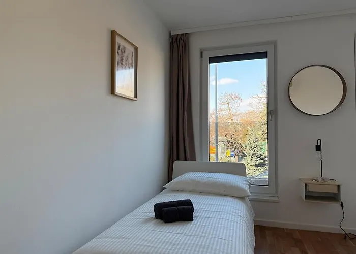 公寓 100 M2 Mit Balkon Und Parkplatz *