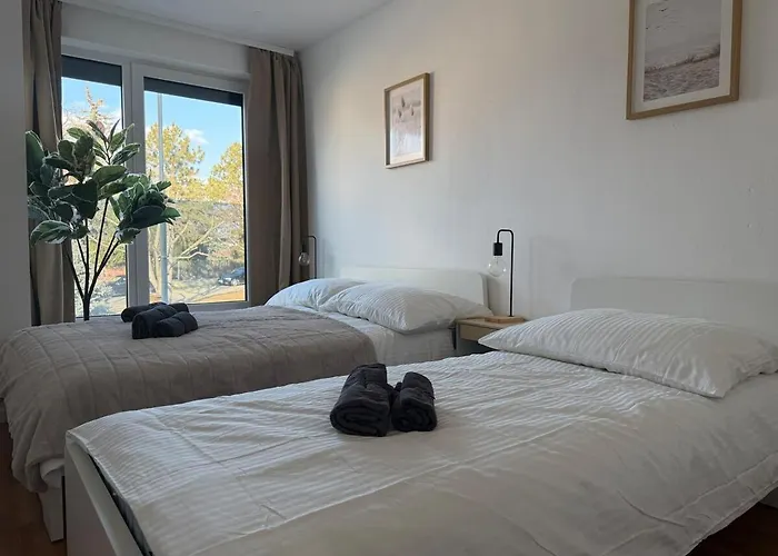 公寓 100 M2 Mit Balkon Und Parkplatz 维也纳附近格拉斯多夫